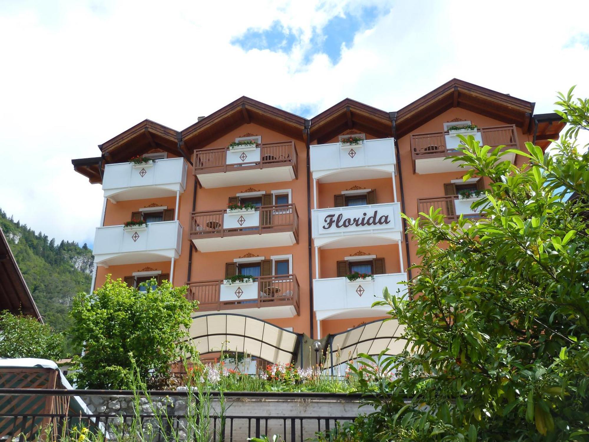 Hotel Florida Molveno Exterior foto